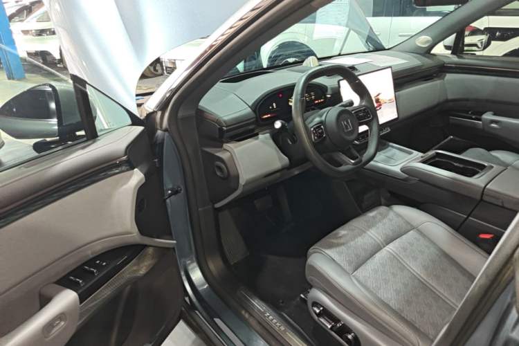 Used Zeekr 7X 2025 75 kWh Rear-Wheel Drive Intelligent Driving Version Driver Seat