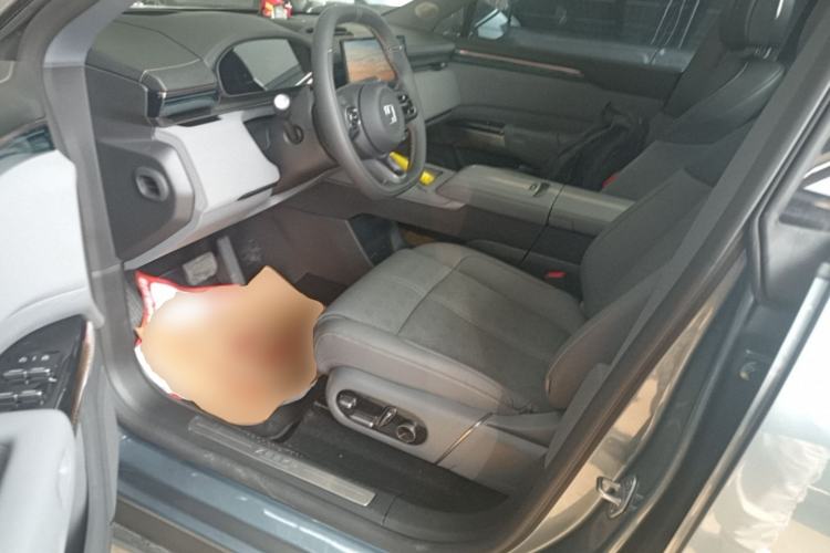 Used Zeekr 7X 2025 100 kWh Long-Range Rear-Wheel Drive with Intelligent Driving Features Driver Seat