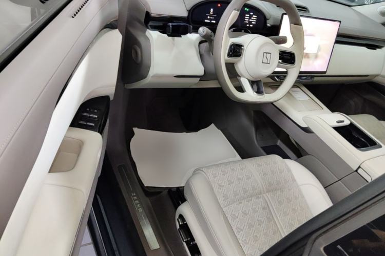 Used Zeekr 7X 2025 100kWh Long-Range All-Wheel Drive Intelligent Driving Version Driver Seat