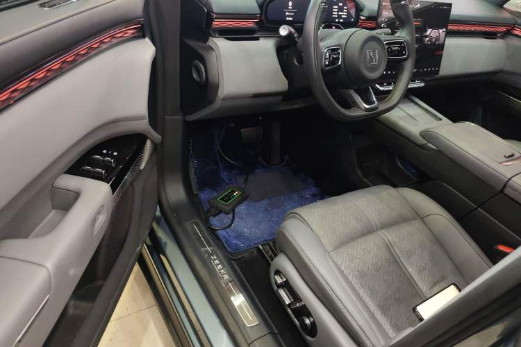 Used Zeekr 7X 2025 75 kWh Rear-Wheel Drive Intelligent Driving Version Driver Seat