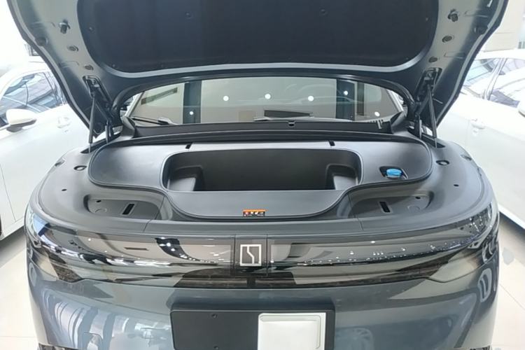 Used Zeekr 7X 2025 100 kWh Long-Range Rear-Wheel Drive with Intelligent Driving Features Engine Bay