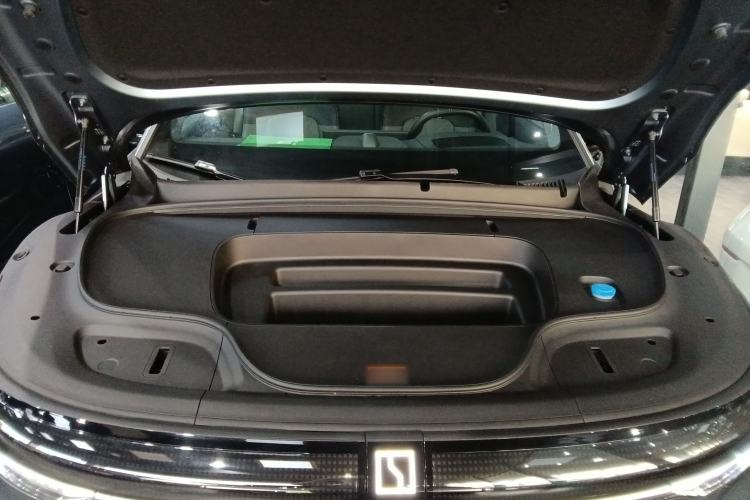 Used Zeekr 7X 2025 100kWh Long-Range All-Wheel Drive Intelligent Driving Version Engine Bay