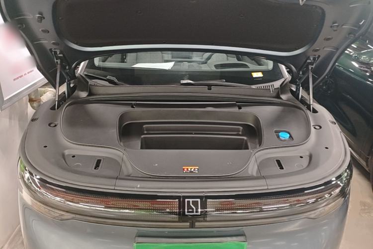 Used Zeekr 7X 2025 100kWh Long-Range All-Wheel Drive Intelligent Driving Version Engine Bay