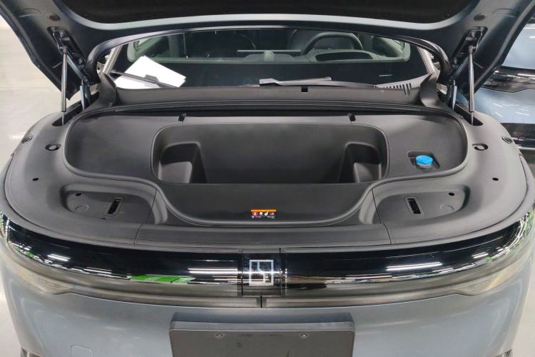 Used Zeekr 7X 2025 100 kWh Long-Range Rear-Wheel Drive with Intelligent Driving Features Engine Bay