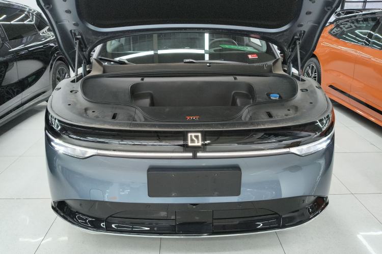 Used Zeekr 7X 2025 100 kWh Long-Range Rear-Wheel Drive with Intelligent Driving Features Engine Bay