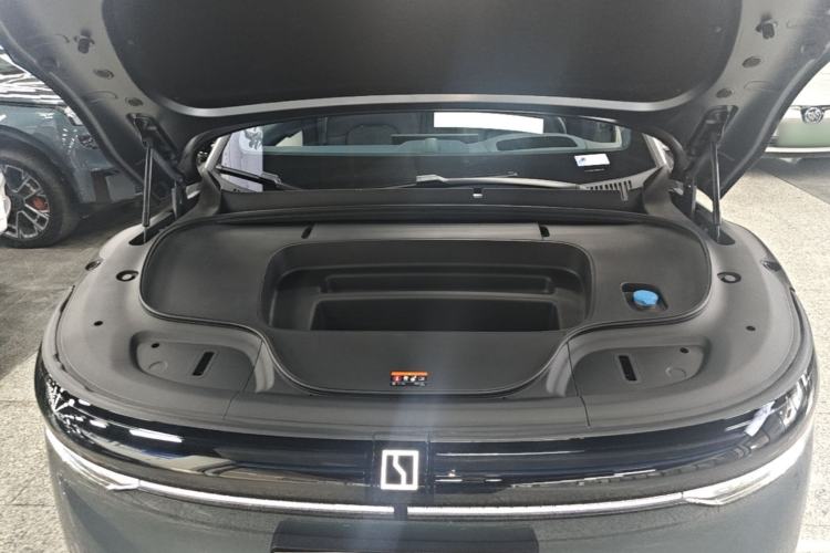 Used Zeekr 7X 2025 100kWh Long-Range All-Wheel Drive Intelligent Driving Version Engine Bay