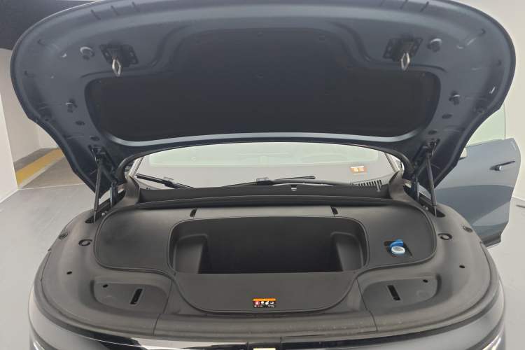 Used Zeekr 7X 2025 100 kWh Long-Range Rear-Wheel Drive with Intelligent Driving Features Engine Bay