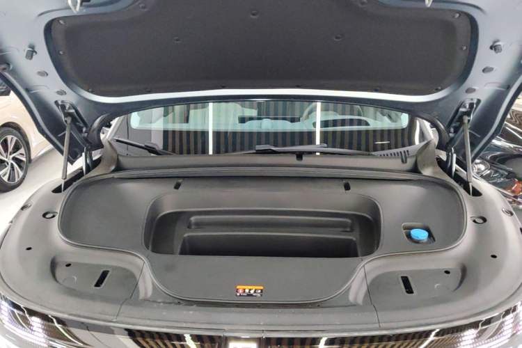 Used Zeekr 7X 2025 100kWh Long-Range All-Wheel Drive Intelligent Driving Version Engine Bay