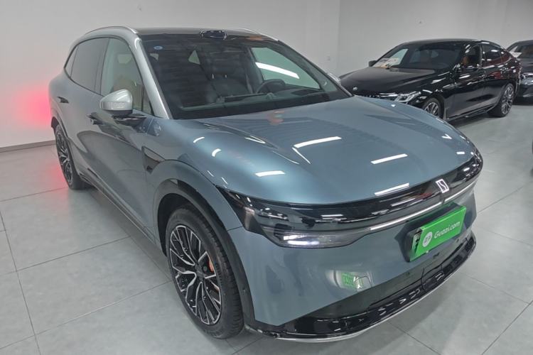 Used Zeekr 7X 2025 100 kWh Long-Range Rear-Wheel Drive with Intelligent Driving Features Exterior 1