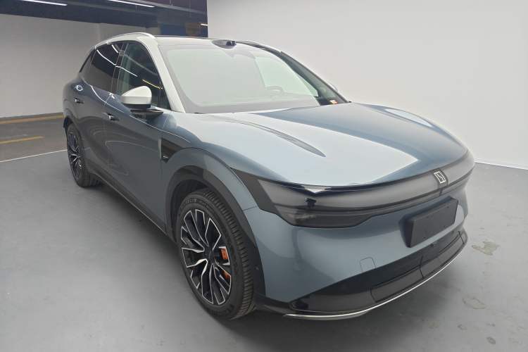 Used Zeekr 7X 2025 100 kWh Long-Range Rear-Wheel Drive with Intelligent Driving Features Exterior 1