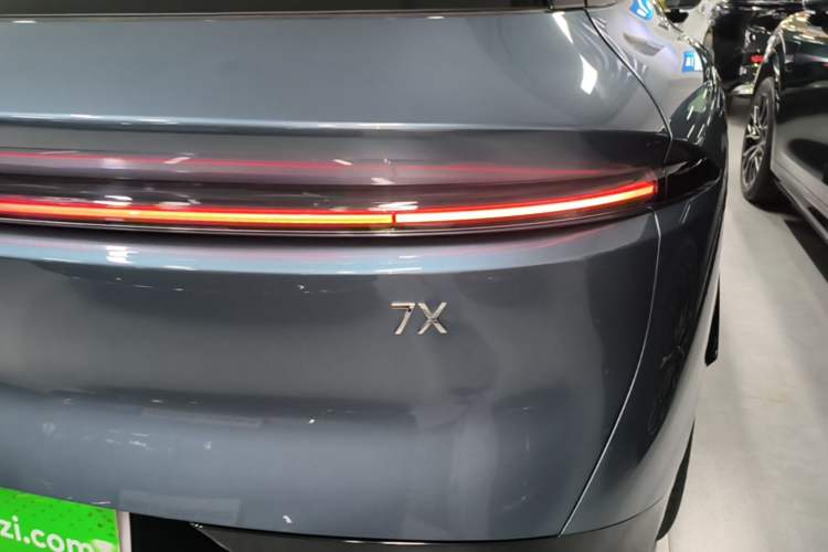 Used Zeekr 7X 2025 75 kWh Rear-Wheel Drive Intelligent Driving Version Exterior 3