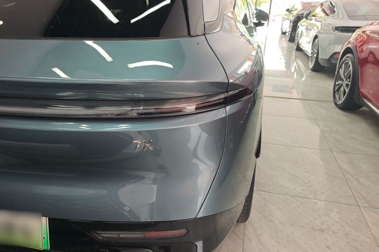 Used Zeekr 7X 2025 75 kWh Rear-Wheel Drive Intelligent Driving Version Exterior 3
