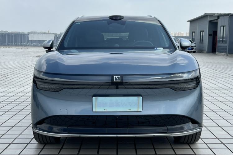 Used Zeekr 7X 2025 100kWh Long-Range All-Wheel Drive Intelligent Driving Version Exterior 3