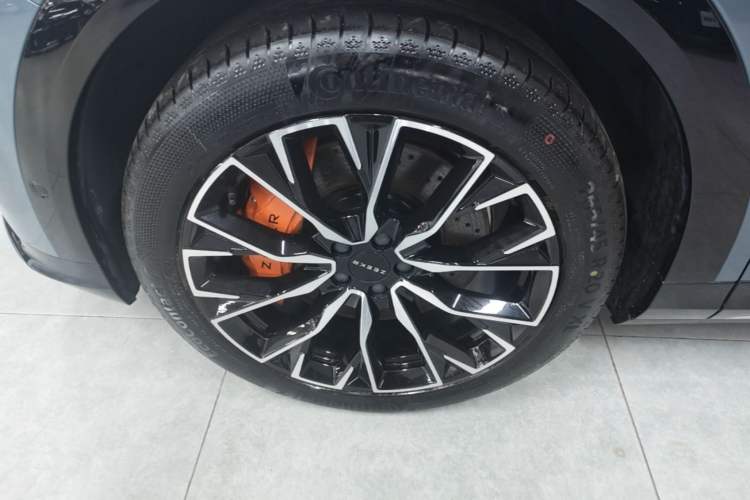 Used Zeekr 7X 2025 100 kWh Long-Range Rear-Wheel Drive with Intelligent Driving Features Exterior 4