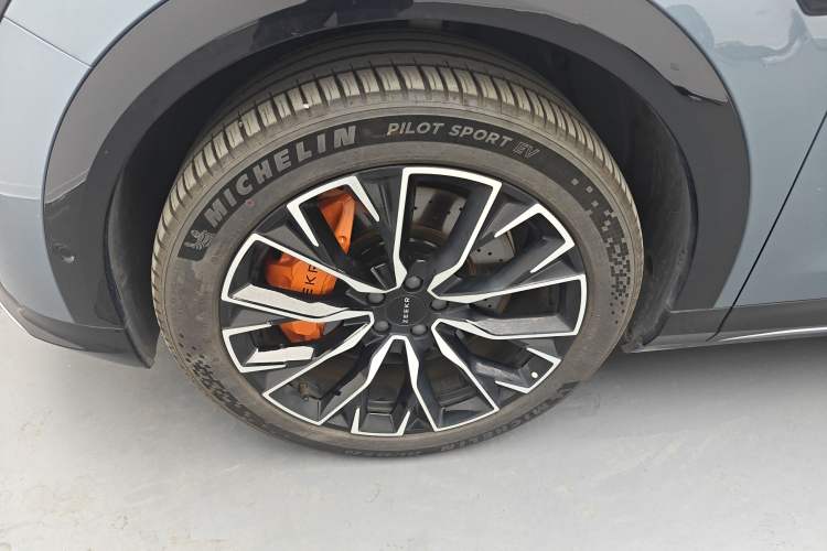Used Zeekr 7X 2025 100 kWh Long-Range Rear-Wheel Drive with Intelligent Driving Features Exterior 4