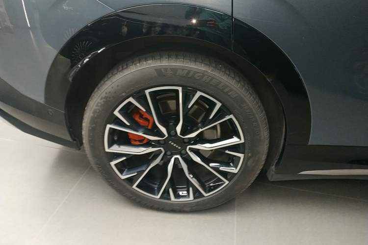 Used Zeekr 7X 2025 75 kWh Rear-Wheel Drive Intelligent Driving Version Exterior 5