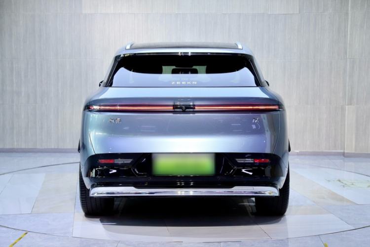 Used Zeekr 7X 2025 100kWh Long-Range All-Wheel Drive Intelligent Driving Version Exterior 6