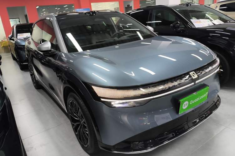 Used Zeekr 7X 2025 75 kWh Rear-Wheel Drive Intelligent Driving Version Front Right 45 Deg