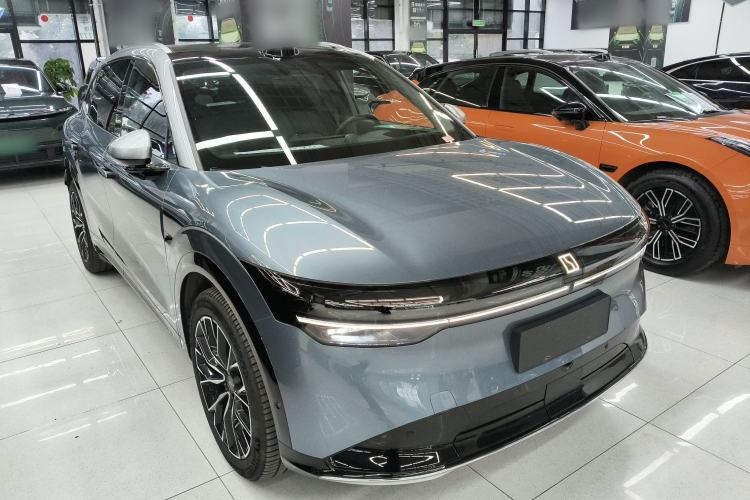 Used Zeekr 7X 2025 100 kWh Long-Range Rear-Wheel Drive with Intelligent Driving Features Front Right 45 Deg