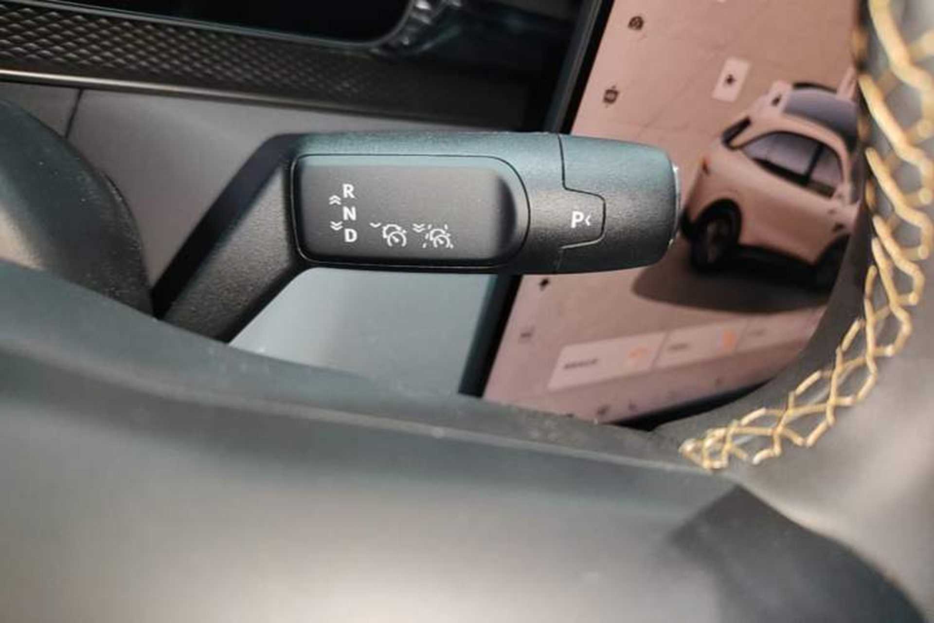 Used Zeekr 7X 2025 100 kWh Long-Range Rear-Wheel Drive with Intelligent Driving Features Gear Lever