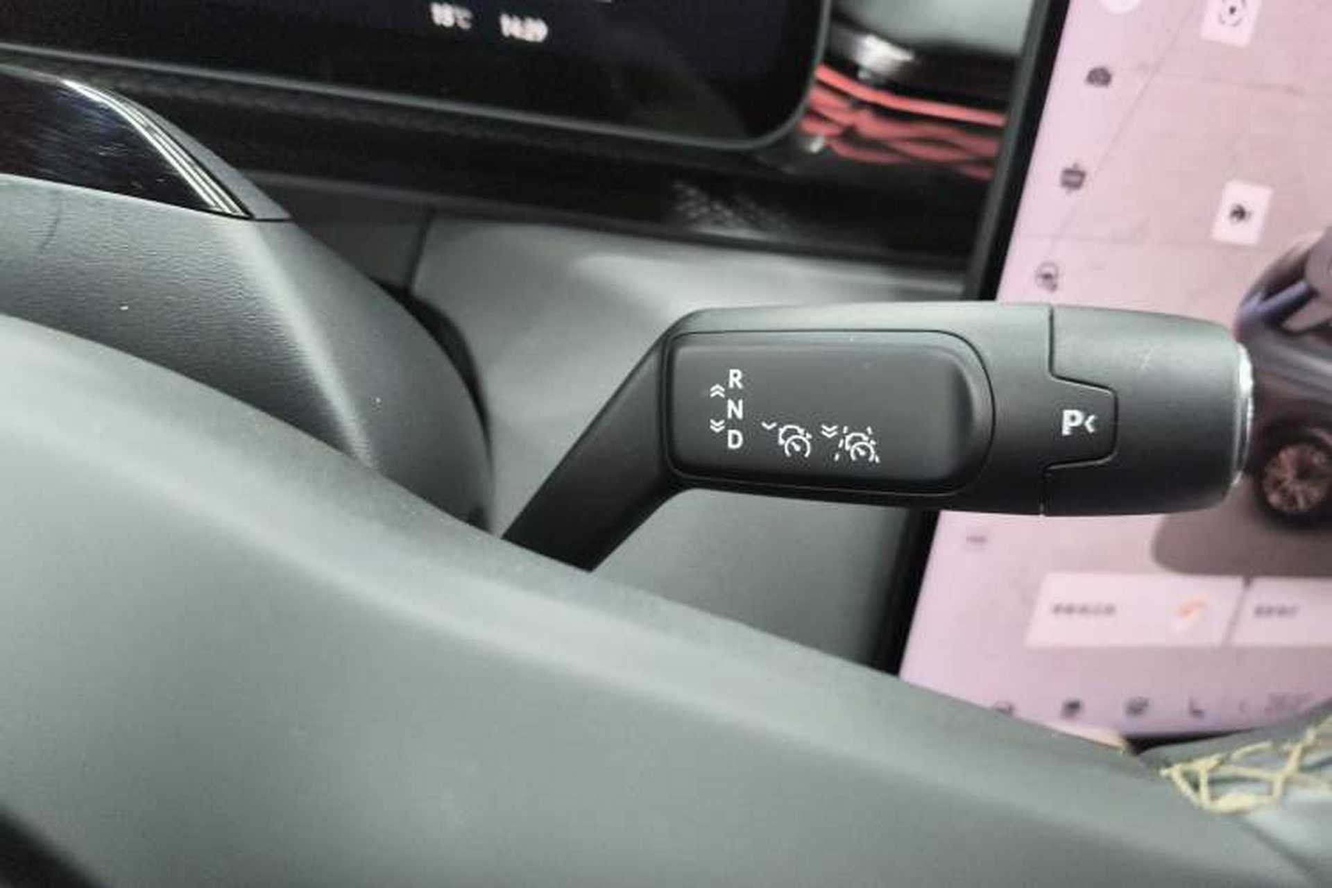 Used Zeekr 7X 2025 100 kWh Long-Range Rear-Wheel Drive with Intelligent Driving Features Gear Lever
