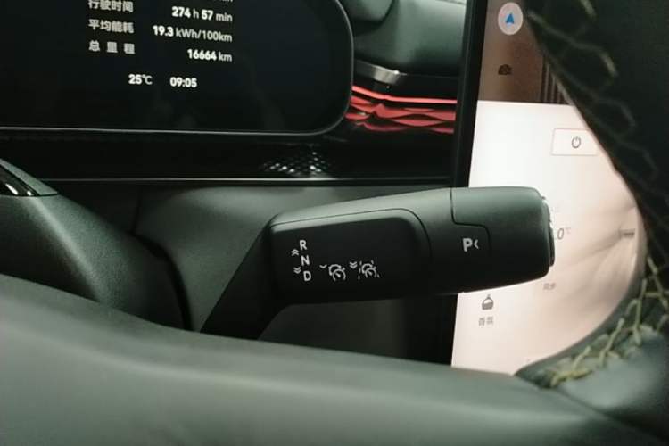 Used Zeekr 7X 2025 75 kWh Rear-Wheel Drive Intelligent Driving Version Gear Lever
