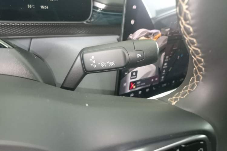 Used Zeekr 7X 2025 100 kWh Long-Range Rear-Wheel Drive with Intelligent Driving Features Gear Lever