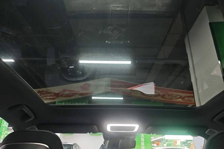 Used Zeekr 7X 2025 100kWh Long-Range All-Wheel Drive Intelligent Driving Version Headliner