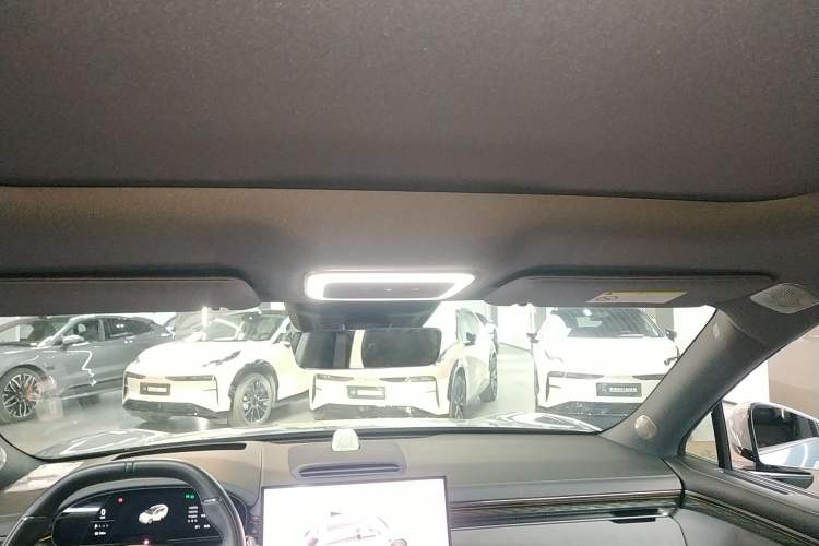 Used Zeekr 7X 2025 75 kWh Rear-Wheel Drive Intelligent Driving Version Headliner