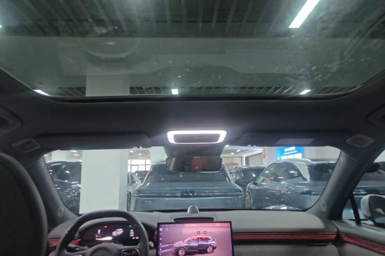 Used Zeekr 7X 2025 75 kWh Rear-Wheel Drive Intelligent Driving Version Headliner