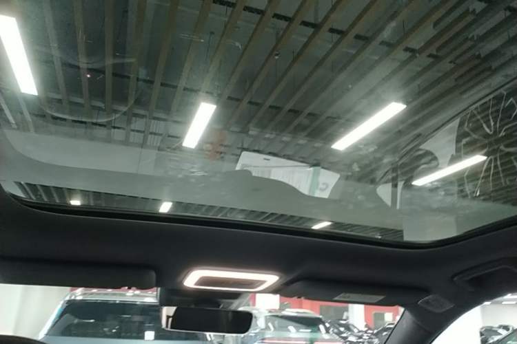 Used Zeekr 7X 2025 75 kWh Rear-Wheel Drive Intelligent Driving Version Headliner