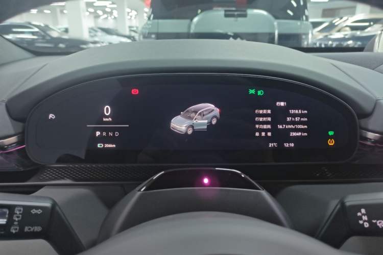 Used Zeekr 7X 2025 100 kWh Long-Range Rear-Wheel Drive with Intelligent Driving Features Instrument Cluster
