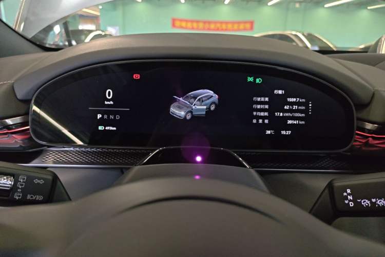 Used Zeekr 7X 2025 100 kWh Long-Range Rear-Wheel Drive with Intelligent Driving Features Instrument Cluster