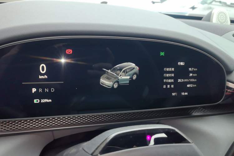 Used Zeekr 7X 2025 75 kWh Rear-Wheel Drive Intelligent Driving Version Instrument Cluster