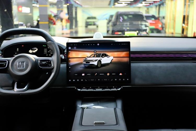 Used Zeekr 7X 2025 100kWh Long-Range All-Wheel Drive Intelligent Driving Version Interior 9