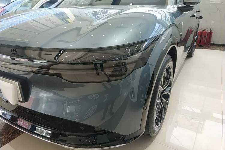 Used Zeekr 7X 2025 100 kWh Long-Range Rear-Wheel Drive with Intelligent Driving Features Left Front Headlight