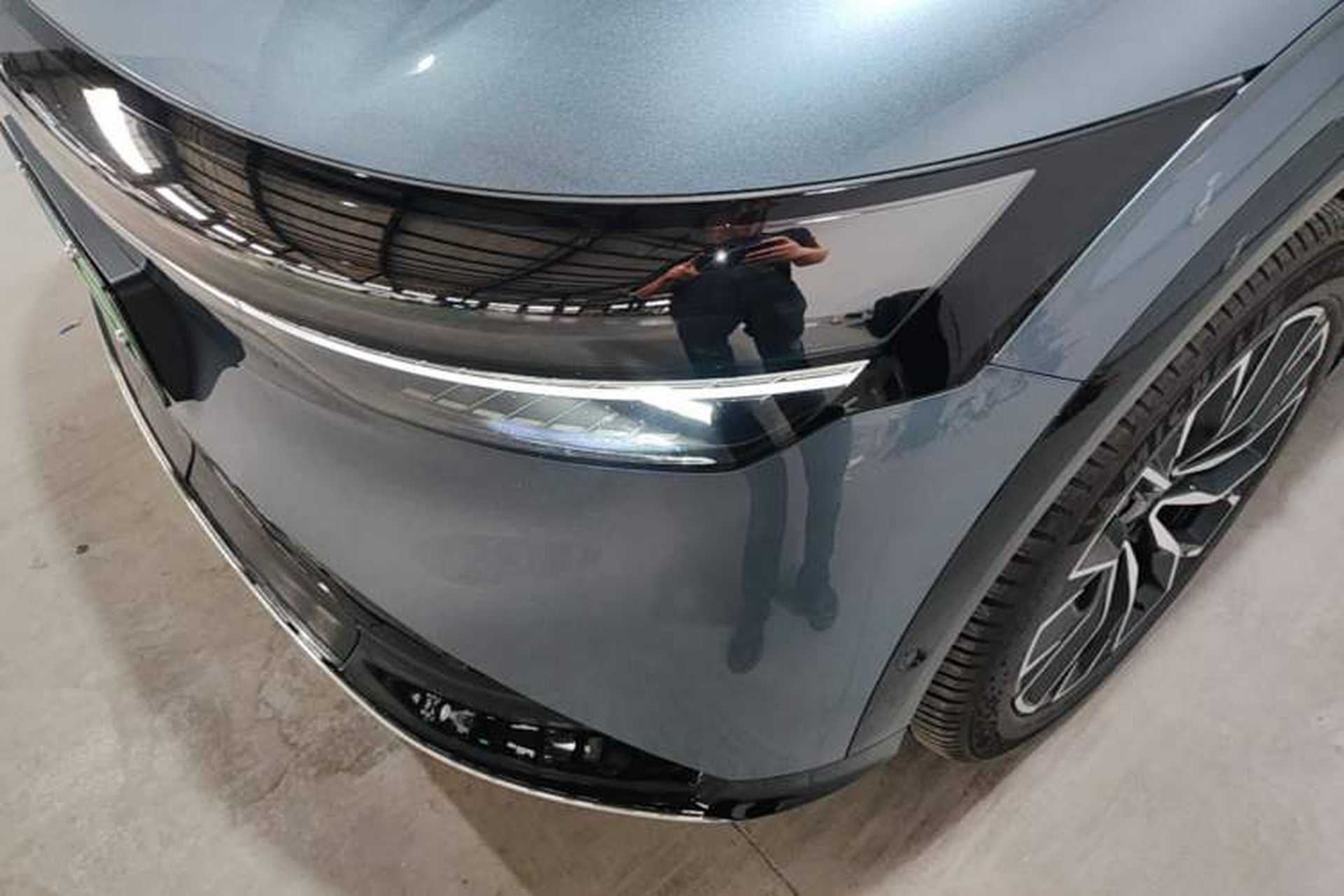 Used Zeekr 7X 2025 100 kWh Long-Range Rear-Wheel Drive with Intelligent Driving Features Left Front Headlight