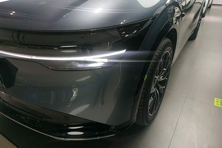 Used Zeekr 7X 2025 100 kWh Long-Range Rear-Wheel Drive with Intelligent Driving Features Left Front Headlight