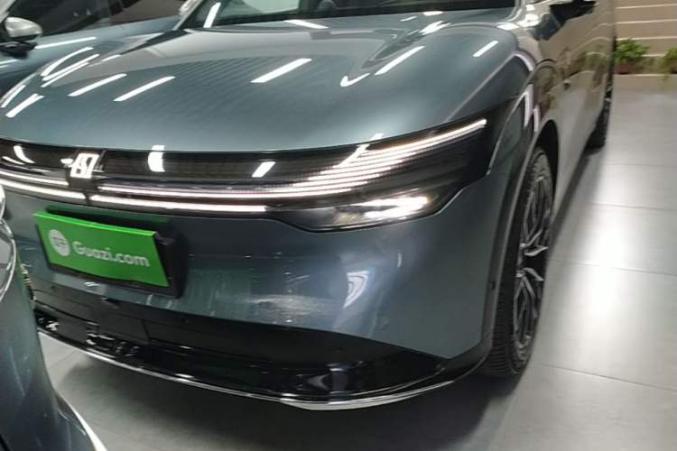 Used Zeekr 7X 2025 75 kWh Rear-Wheel Drive Intelligent Driving Version Left Front Headlight