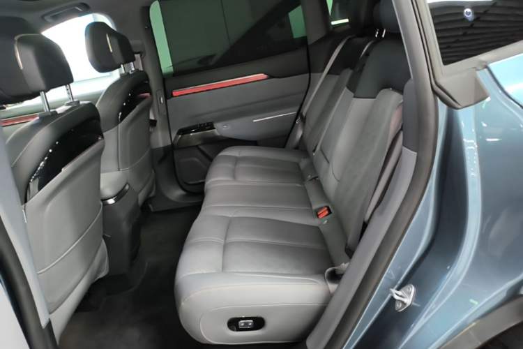 Used Zeekr 7X 2025 75 kWh Rear-Wheel Drive Intelligent Driving Version Left Rear Seat