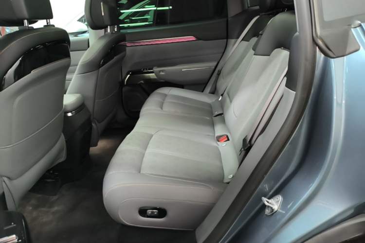 Used Zeekr 7X 2025 75 kWh Rear-Wheel Drive Intelligent Driving Version Left Rear Seat