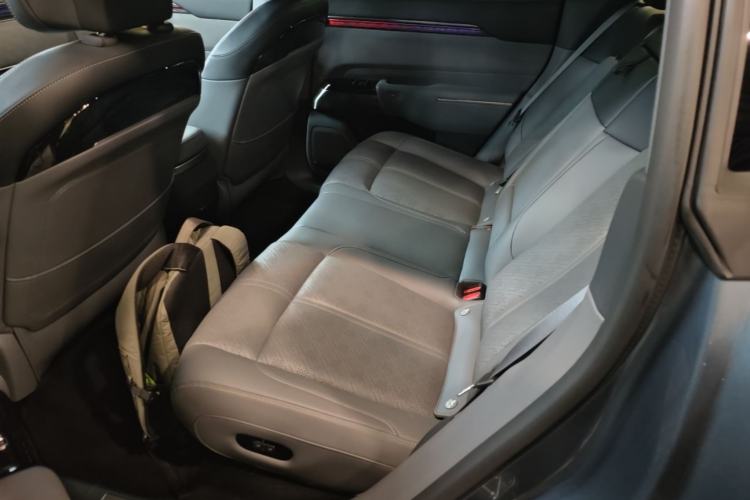 Used Zeekr 7X 2025 75 kWh Rear-Wheel Drive Intelligent Driving Version Left Rear Seat