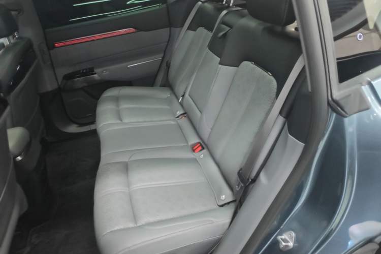 Used Zeekr 7X 2025 75 kWh Rear-Wheel Drive Intelligent Driving Version Left Rear Seat