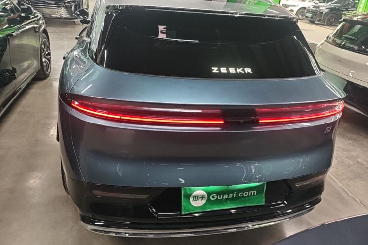 Used Zeekr 7X 2025 100kWh Long-Range All-Wheel Drive Intelligent Driving Version Rear