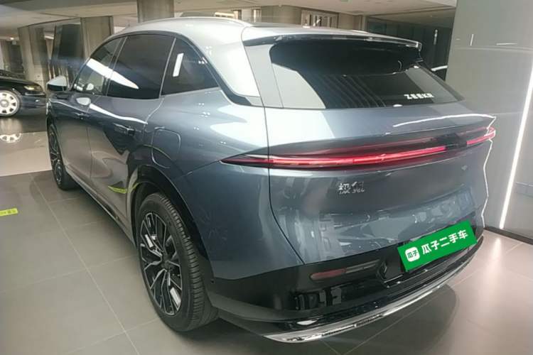 Used Zeekr 7X 2025 100 kWh Long-Range Rear-Wheel Drive with Intelligent Driving Features Rear Left 45 Deg