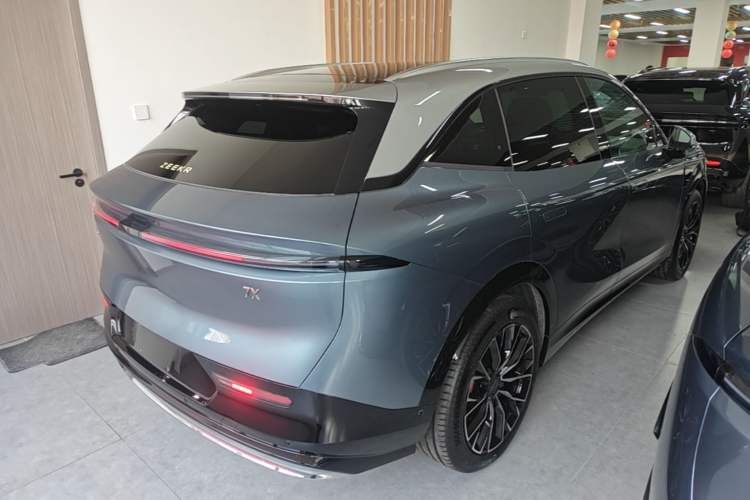 Used Zeekr 7X 2025 75 kWh Rear-Wheel Drive Intelligent Driving Version Rear Right 45 Deg