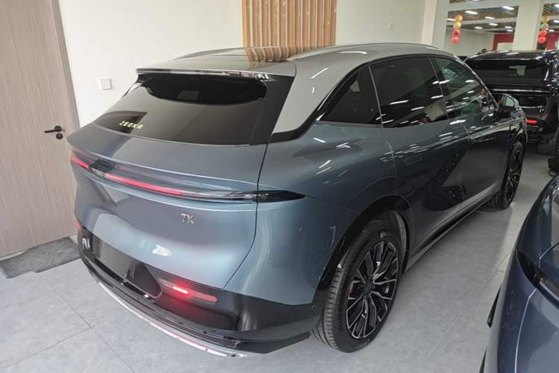 Used Zeekr 7X 2025 75 kWh Rear-Wheel Drive Intelligent Driving Version Rear Right 45 Deg