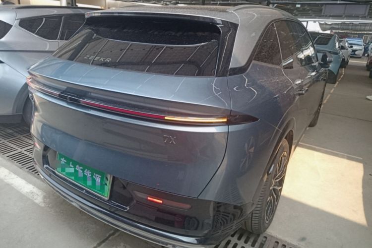 Used Zeekr 7X 2025 100 kWh Long-Range Rear-Wheel Drive with Intelligent Driving Features Rear Right 45 Deg