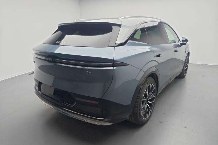 Used Zeekr 7X 2025 100 kWh Long-Range Rear-Wheel Drive with Intelligent Driving Features Rear Right 45 Deg