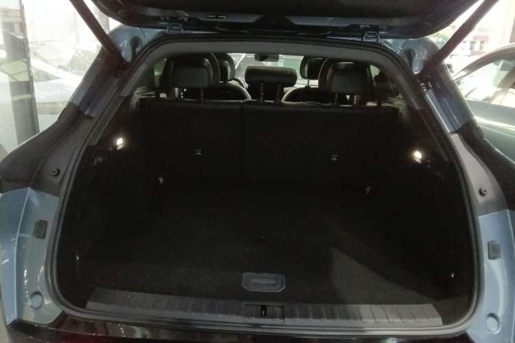 Used Zeekr 7X 2025 100kWh Long-Range All-Wheel Drive Intelligent Driving Version Trunk